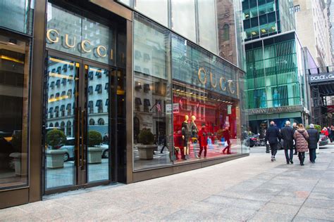 gucci store in manhattan.